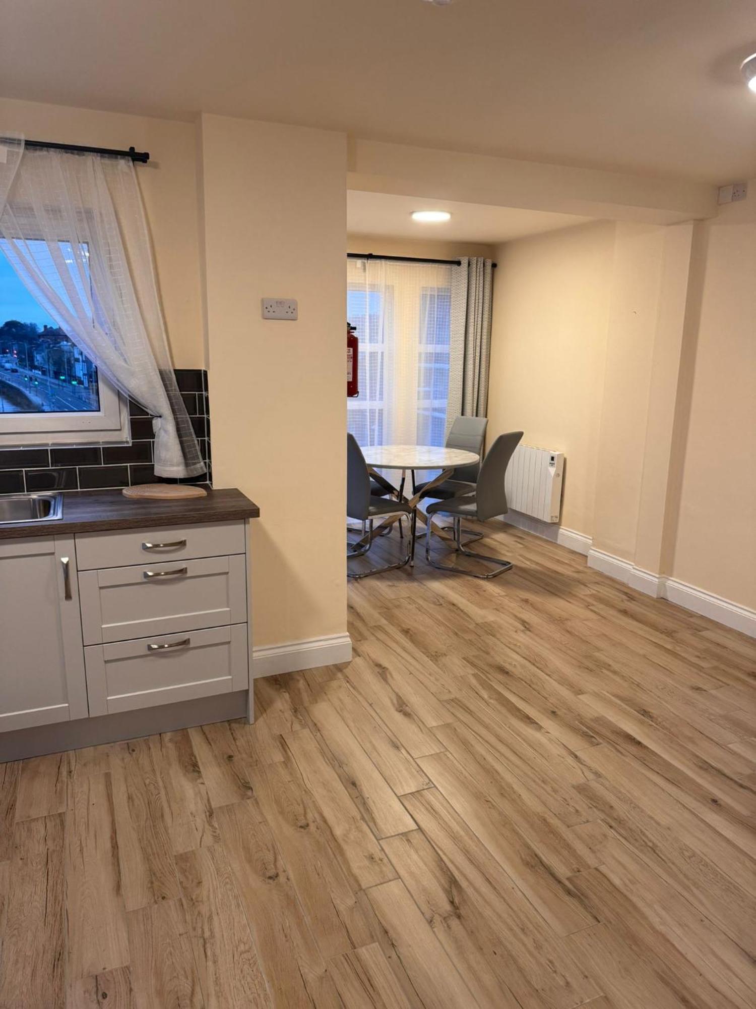 Washington Street Apartment 科克 外观 照片